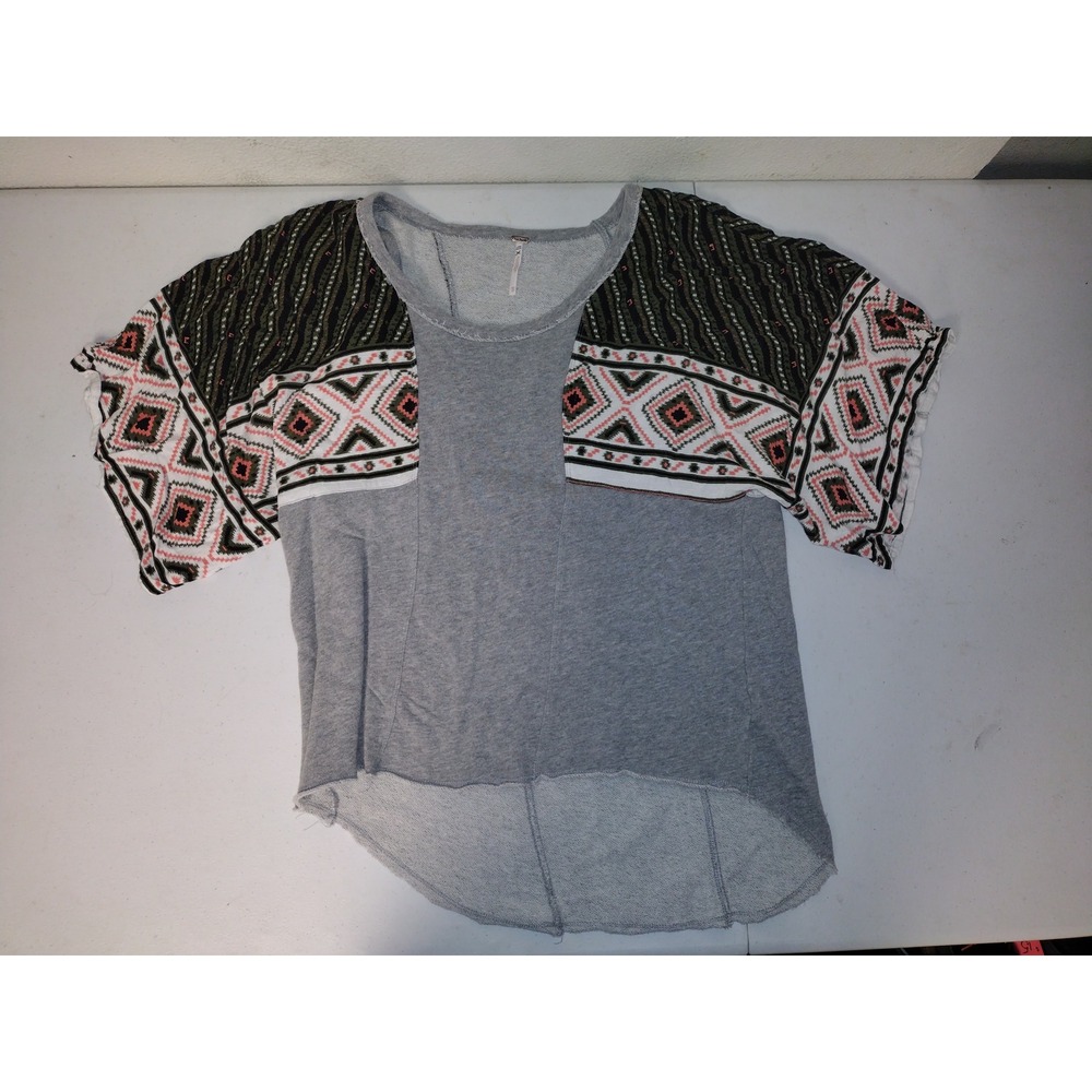 Free People We The Free Gray Mixed Media Boho Aztec Short‎ Sleeve Top XS
